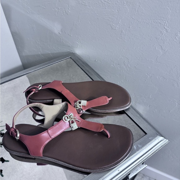 MK women’s sandals size 10M - Picture 2 of 4